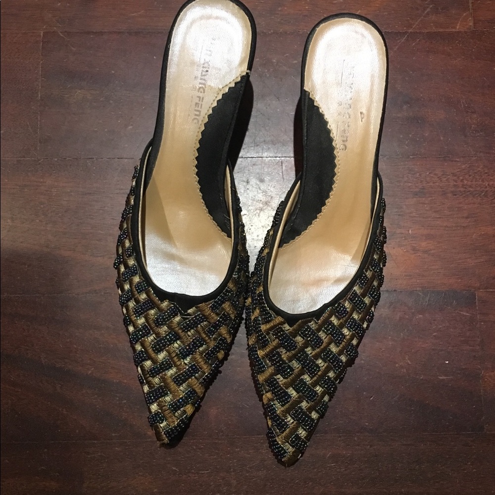 Beaded heels size 7